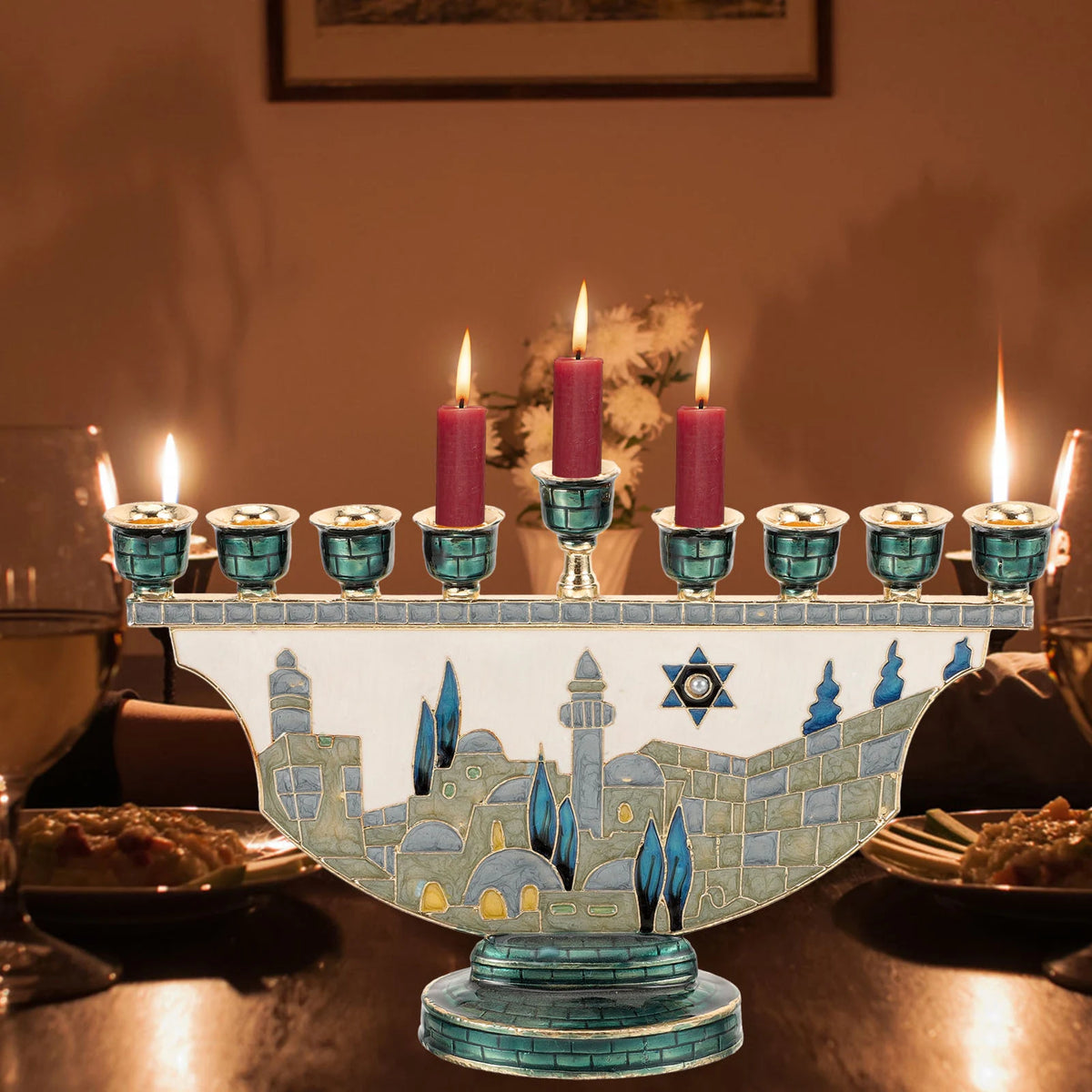 חנוכייה מאמייל בעיצוב חומות ירושלים 18.5 ס"מ